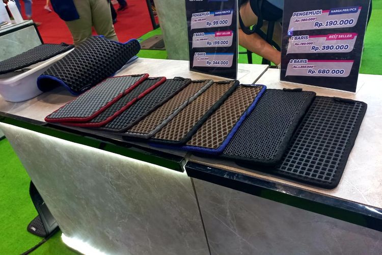 karpet mobil, mencuci karpet mobil, Jangan Anggap Sepele, Ini Tantangan Terbesar Cuci Karpet Mobil