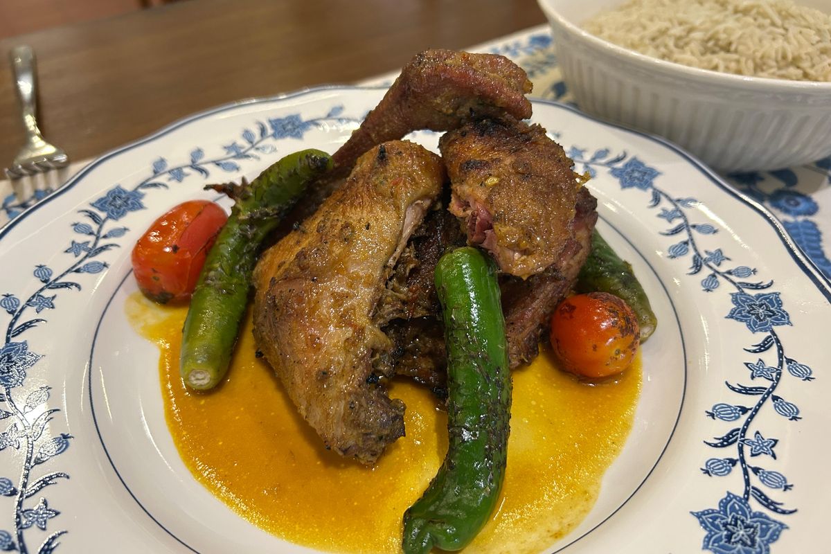RA Kartini, Dailah Sajian Kontemporer, makanan kesukaan RA Kartini, Hari Kartini, Purana Home, Restoran di Jaksel Ini Sajikan Menu Kesukaan RA Kartini, Ada Apa Saja?, 1. Sop Pangsit, 2. Ayam Kediri, 3. Es Krim Tape, 4. Jiwel, 5. Adon Adon Coro