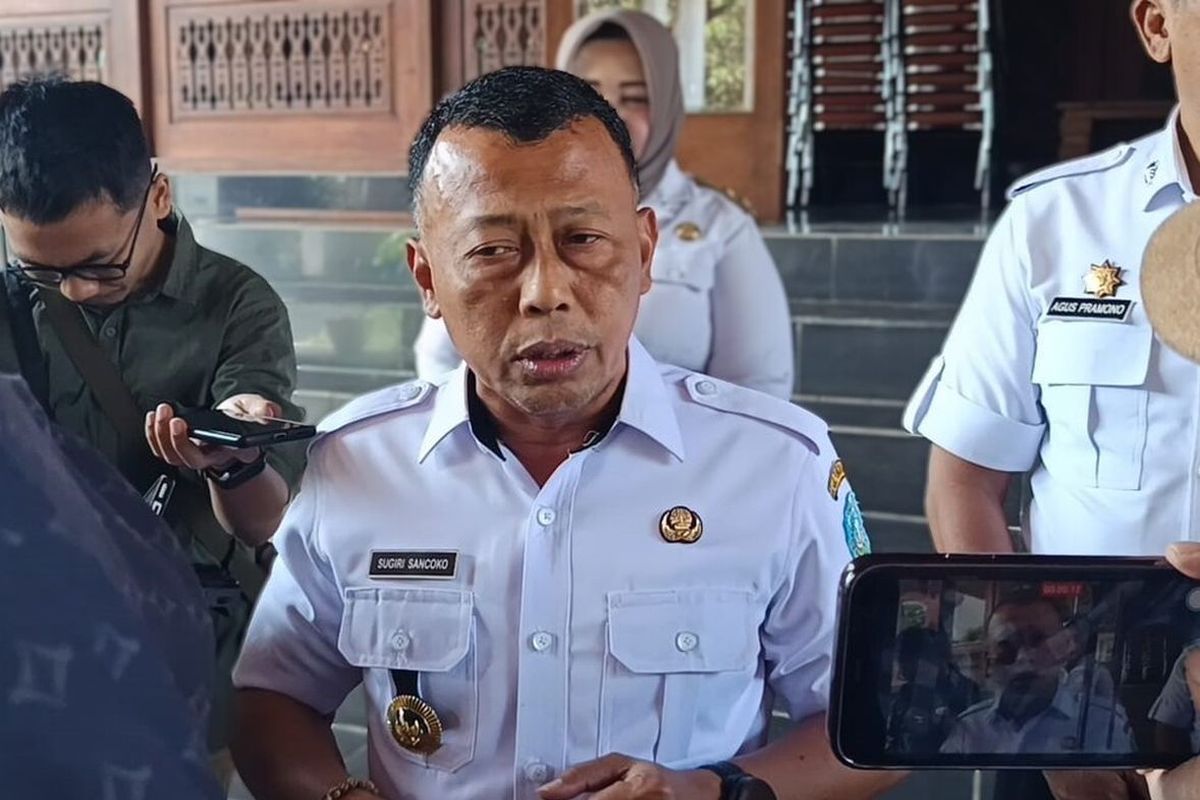 Sugiri Sancoko, Bupati Ponorogo, bupati ponorogo, sugiri sancoko bupati ponorogo, kpk ott sugiri sancoko, profil sugiri sancoko, Profil Sugiri Sancoko, Bupati Ponorogo yang Kena OTT KPK, Punya Harta Rp 6,19 Miliar