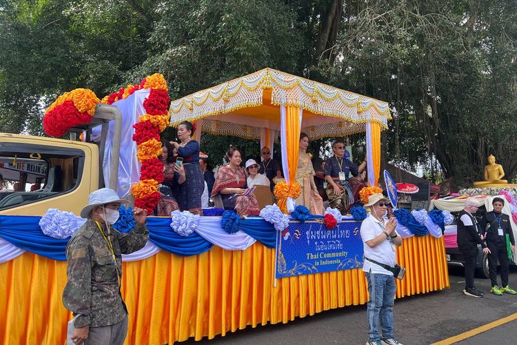 Waisak, Candi Borobudur, Candi Mendut, Kirab Waisak, Kirab Waisak 2025, Jelang Kirab Waisak 2025, Jalur Candi Mendut - Borobudur Mulai Disterilkan