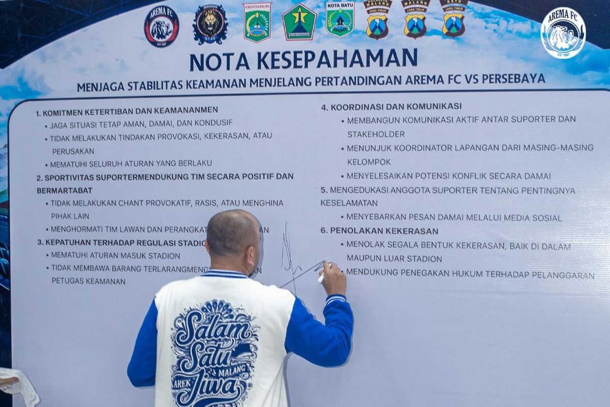 Arema FC, Super League 2025-2026, Aremania, Arema Gaungkan Spirit Sepak Bola Damai Jelang Lawan Persebaya