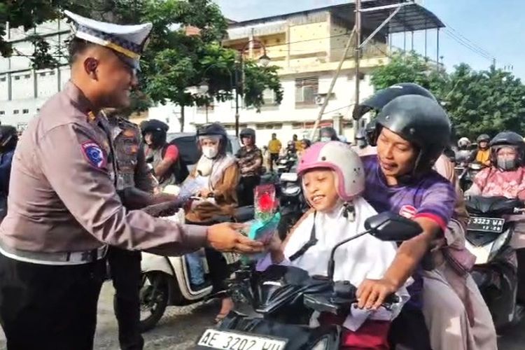 SIM digital, Korlantas, SIM Fisik, Korlantas Polri, Korlantas Pastikan SIM Digital Punya Kekuatan Hukum Setara SIM Fisik