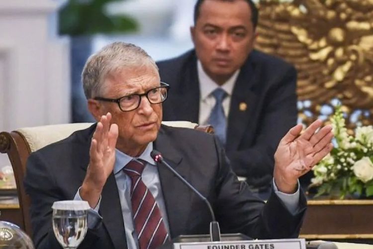 Microsoft, Bill Gates, Prabowo Subianto, Makan Bergizi Gratis, microsoft, bill gates ke indonesia, Bill Gates Pernah Minum Air Olahan Tinja Manusia