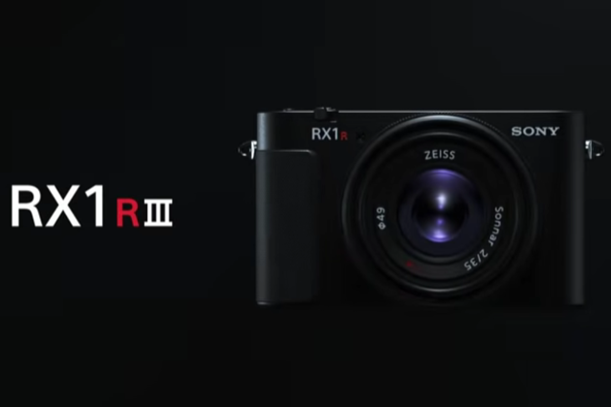 kamera, Sony RX1R III, Kamera, kamera Sony, Kamera Sony, kamera sony, kamera full frame, kamera full frame sony, Sony RX1R III Meluncur setelah 10 Tahun, Kamera Compact Full-Frame 61 MP, Fitur pemotretan fleksibel, ada mode makro, Bodi ringkas, layar tidak bisa dilipat, Bisa rekam video 4K dan efek sinematik, Harga kamera Sony RX1R III