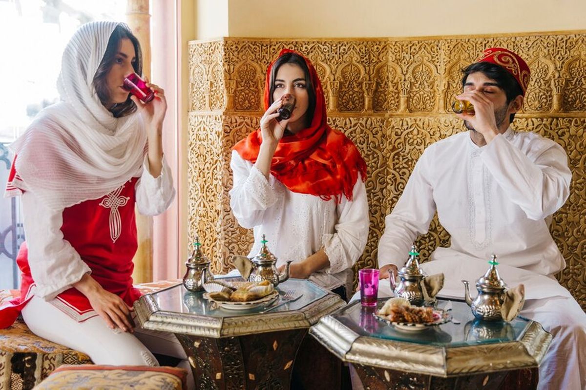 Kapan nikah, Ditanya kapan nikah, Lebaran 2025, topik pembicaraan, topik pembicaraan saat lebaran, Tak Usah Tanya ‘Kapan Nikah?’, 4 Topik Lain Hangatkan Momen Lebaran