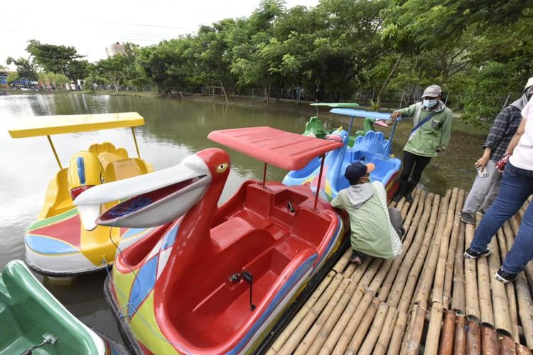 wisata keluarga surabaya barat, taman gratis Surabaya, tempat piknik di Surabaya Barat, tempat wisata outdoor Surabaya, Piknik Gratis! 4 Tempat Wisata Keluarga Outdoor di Surabaya Barat, 1. Graha Natura Park, 2. Taman Mozaik, 3. Tahura Jeruk, 4. Taman Hutan Raya Balasklumprik