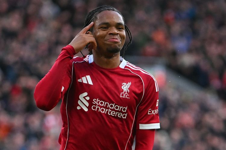 Liverpool, Fulham, Rio Ngumoha, Mohamed Salah, Hasil Liverpool Vs Fulham 2-0: The Reds Akhiri Tren Negatif