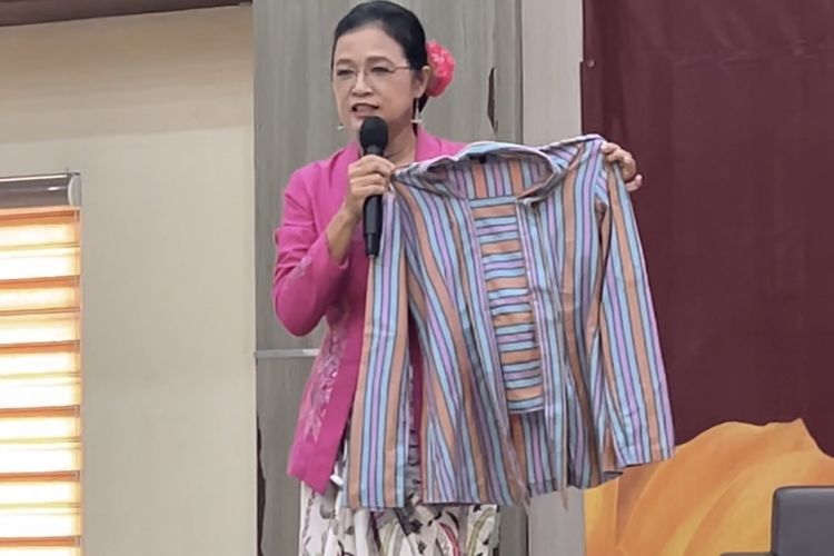 Kebaya kutubaru, kebaya kutubaru, kebaya kartini, Kebaya kartini, kutubaru modern, kebaya modern, Hari Kebaya Nasional, kebaya Kartini, kebaya kutu baru, hari kebaya nasional 2025, kutu baru modern, Kebaya Kutubaru, Modifikasi Kebaya Kartini yang Tak Lekang oleh Zaman