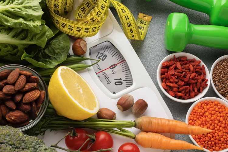 rencana makan, menurunkan berat badan, Studi Ungkap AI Bisa Memberi Saran Diet yang Tidak Tepat untuk Remaja, Menu diet dari AI sering tidak seimbang, Masa remaja membutuhkan asupan gizi yang cukup, Risiko lain bagi kesehatan remaja, Penggunaan AI di kalangan remaja terus meningkat