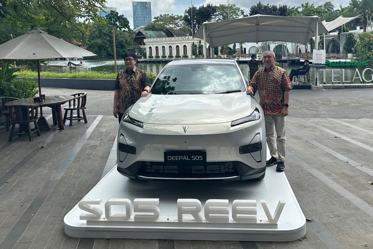 Changan, mobil listrik, Changan Indonesia, Range Extended Electric Vehicle, REEV, mobil hybrid, Battery Electric Vehicle, Changan Berharap Pemerintah Samakan REEV seperti BEV