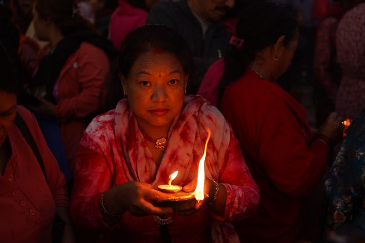 Hari Ibu, Mata Tirtha Aausi, Mata Tirtha Aausi, Hari Ibu di Nepal yang Bercampur dengan Budaya