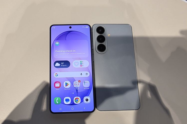 lebaran, 2026, 32 HP Harga Rp 9 Juta Lebih buat Lebaran 2026, Terbaru Xiaomi 17 dan 17 Ultra, 1. Oppo Reno 15 Pro Max, 2. Oppo Find X8, 3. Oppo Find X9, 4. Oppo Find X9 Pro, 5. Oppo Find N5, 6. Vivo X200, 7. Vivo X100 Pro, 8. Vivo X200 Pro, 9. Vivo X300, 10. Vivo X300 Pro, 11. Vivo X Fold5, 12. Vivo X Fold3 Pro, 13. Realme GT 7 Aston Martin Green, 14. Xiaomi 15T Pro, 15. Poco F7 Ultra, 16. Poco F8 Ultra, 17. Samsung Galaxy S25 FE, 18. Samsung Galaxy S25, 19. Samsung Galaxy S25 Edge, 20. Samsung Galaxy S25 Ultra, 21. Samsung Galaxy S26, 22. Samsung Galaxy S26+, 23. Samsung Galaxy S26 Ultra, 24. Samsung Galaxy Z Flip7, 25. Samsung Galaxy Z Fold7, 26. Huawei Pura 80 Ultra, 27. Huawei Pura 80 Pro, 28. Huawei Mate X6, 29. Huawei Mate XT Ultimate Design, 30. Huawei Pura 80, 31. Xiaomi 17, 32. Xiaomi 17 Ultra