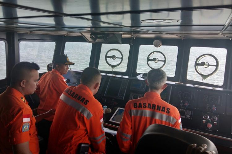 KMP Tunu Pratama Jaya, KM Tampomas, kecelakaan kapal, kecelakaan laut, kecelakaan kapal di Indonesia, KMP Tunu Pratama Jaya tenggelam di selat Bali, kecelakaan kapal laut di indonesia, kecelakaan transportasi laut di indonesia, sederet kecelakaan laut di Indonesia, Deretan Tragedi Kapal Tenggelam di Indonesia, dari KM Tampomas II hingga KMP Tunu Pratama Jaya, 1981 – KM Tampomas II: 369 Orang Tewas, 2005 – KM Digoel: 84 Tewas, 100 Hilang, 2007 – KM Levina I: Terbakar dan Tenggelam, 2009 – KM Teratai Prima: Ratusan Hilang, 2009 – Dumai Express 10: 18 Orang Tewas, 2015 – KM Marina Baru 2B: 69-71 Orang Hilang, 2017 – KM Zahro Express: Terbakar di Kepulauan Seribu, 2018 – KM Arista: Tenggelam di Makassar, 17 Tewas, 2018 – KM Sinar Bangun: 150 Orang Hilang di Danau Toba, 2025 – KMP Tunu Pratama Jaya: Masih Ada 30 Orang Hilang