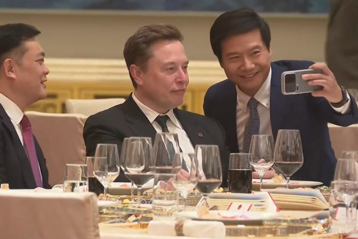 Tesla, SpaceX, China, Elon Musk, Momen Viral Elon Musk Saat ke China Bareng Trump, Bawa Anak hingga Selfie dengan Bos Xiaomi