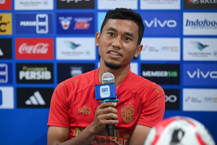 Bali United, Johnny Jansen, Persib, Super League 2025-2026, Persib vs Bali United, Persib Bandung, Ricky Fajrin, Persib Vs Bali United: Maung Disebut Favorit Juara, tapi Jalan Masih Panjang