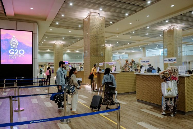 tiket pesawat, maskapai penerbangan, IATA, bahan bakar jet, Timur Tengah, Selat Hormuz, harga avtur, Harga Tiket Pesawat Internasional Diprediksi Sulit Turun Sepanjang 2026