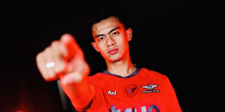 Andre Rosiade, Shin Tae-yong, Pratama Arhan, Timnas Indonesia, Shin Tae-Yong, Shin Tae-yong Jumpa Andre Rosiade, Bantah Pratama Arhan Pemain Titipan, Shin Tae-yong Tegaskan Pilih Langsung Pratama Arhan, Arhan Tetap Dipanggil Meski Minim Menit Bermain, Andre Rosiade Minta Isu Tak Lagi Digoreng, Profil Singkat Pratama Arhan