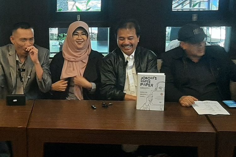 Roy Suryo, Jokowi, jokowi white paper, launching buku Jokowis White Paper, PSI Dukung UGM Tolak Launching Buku, PSI: Penyelenggara Tidak Jujur, Isi Buku yang Dipersoalkan, UGM: Penyelenggara Tidak Transparan, PSI Dukung Sikap Tegas UGM