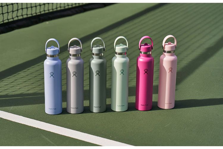 minuman, tumbler, Rekomendasi Tumbler Terbaik, Harga mulai Rp 250.000, 1. Sesuaikan kapasitas dengan kebutuhan harian, 2. Material tepat, 3. Kemampuan isolasi, 4. Fitur tambahan, 1. Tumbler Mosh!, 2. Tumbler Hydro Flask, 3. Tumbler Klean Kanteen, 4. Tumbler Stanley, 5. Tumbler Corkcicle