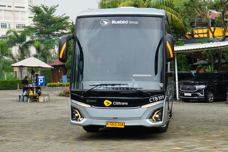 Edward Nelson Suganda, sasis Hino, peluncuran bus, bus baru Cititrans, Bus AKAP Cititrans Hadirkan Teknologi Terbaru dari Hino