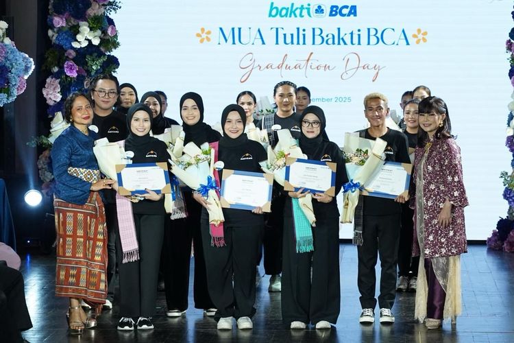 Didiet Maulana, Bakti BCA, Teman Tuli, teman tuli, makeup artist, pekerja disabilitas, 15 MUA Disabilitas Siap Terjun ke Dunia Kecantikan Profesional