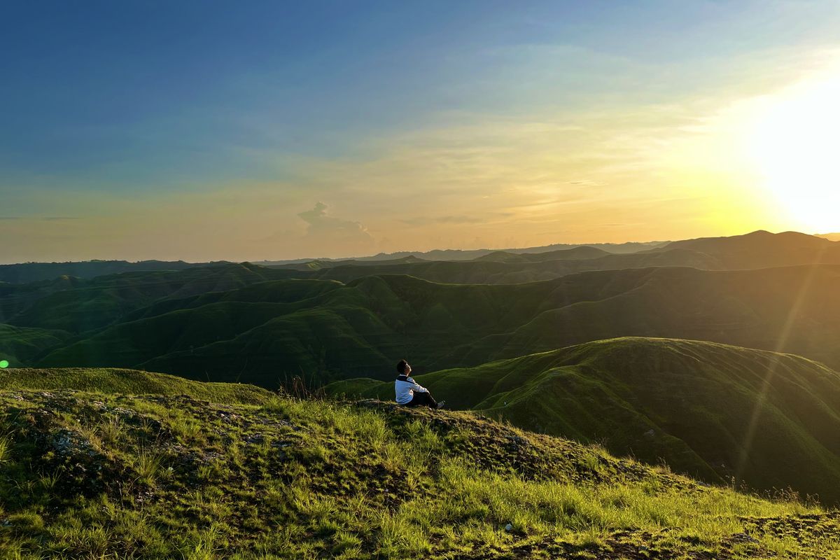 Bukit Tanarara, Wisata Sumba, bukit tanarara, bukit tanarara foto, sunrise di bukit tanarara, bukit tanarara photos, 3 Tips Melihat Sunrise di Bukit Tanarara, Berangkat Jam Berapa?
