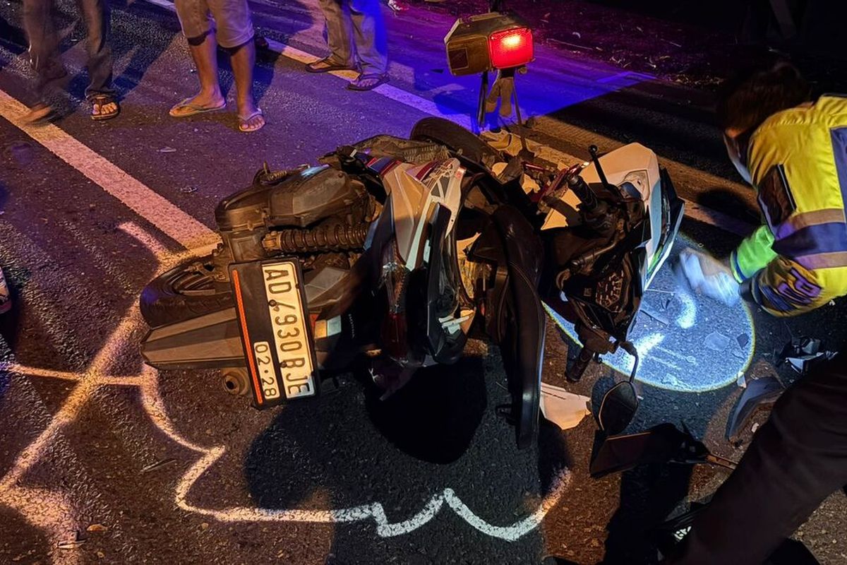 mengekor, lalu lintas, kecelakaan tunggal, Bahaya Mengekor Kendaraan di Depan, Bisa Picu Kecelakaan