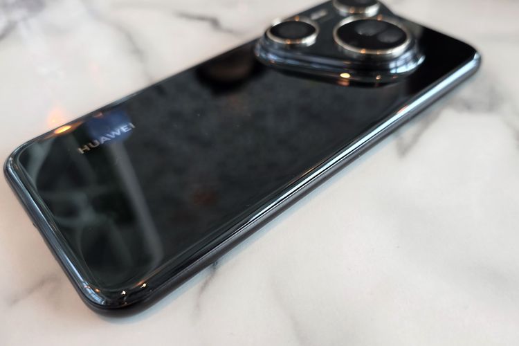 Huawei, Pura 80 series, Huawei Pura 80 Ultra, Huawei Pura 80, huawei, Pura 80 Series, huawei pura 80, huawei pura 80 series, handson pura 80 ultra, Menjajal HP Flagship Huawei Pura 80 Ultra Sebelum Masuk Indonesia