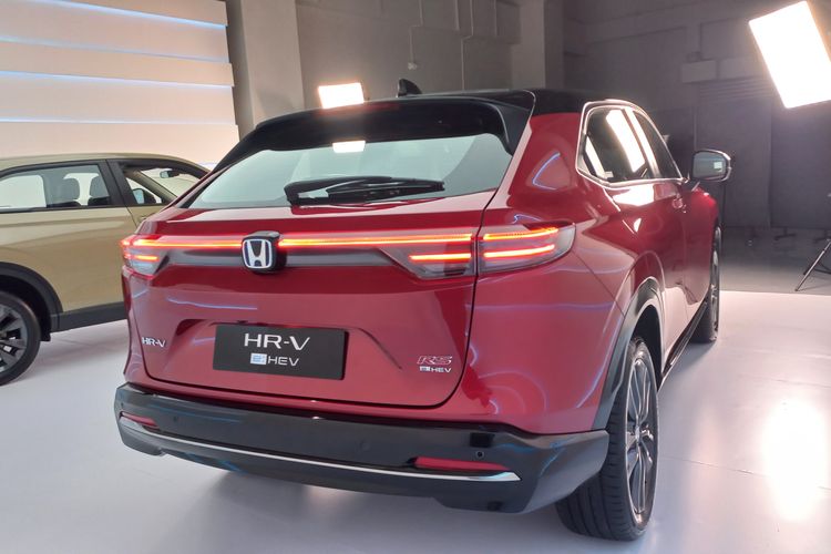Honda, SUV hybrid, Haval Jolion, HR-V hybrid, Komparasi, Mobil Hybrid, HR-V Hybrid, adu spesifikasi, Haval Jolion HEV, SUV Hybrid, Adu Spesifikasi HR-V Hybrid Lawan Haval Jolion, Mana Lebih Unggul?