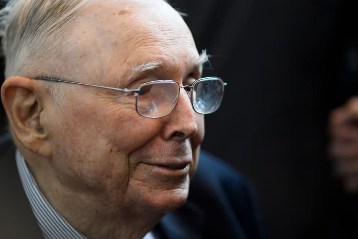 Warren Buffett, Nasihat Warren Buffett dan Munger: Pasangan yang Salah Akan Menyeret Anda ke Bawah