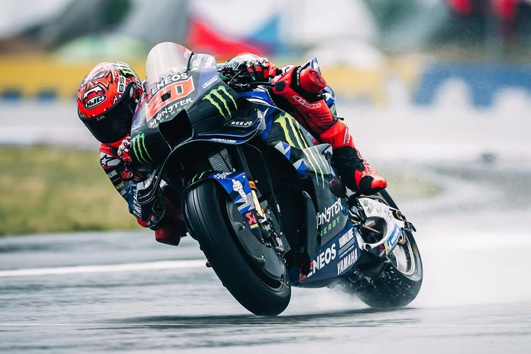 Paolo Pavesio, Yamaha M1, mesin V4, Fabio Quartararo, Terlalu Sering Mengeluh Soal Motor, Bos Yamaha Sentil Quartararo
