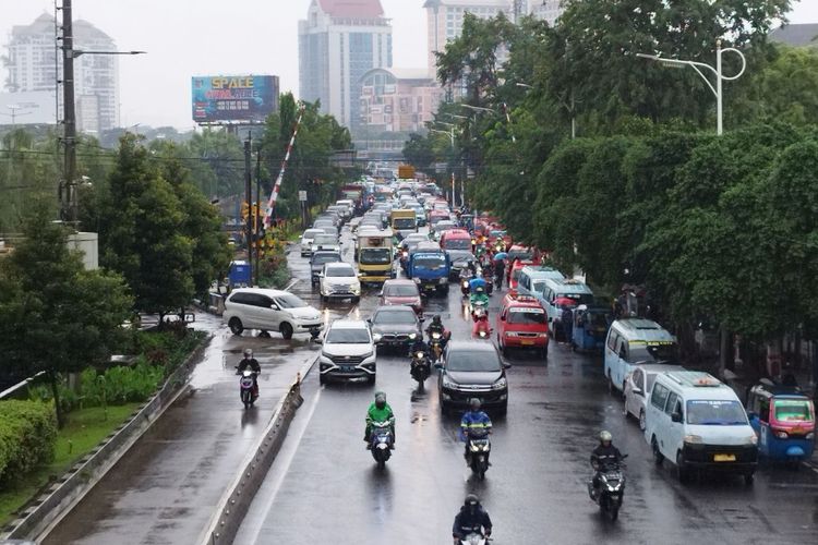 Polda Metro Jaya, Tol Dalam Kota, Tol Dalam Kota Padat Hingga Siang Hari, Polisi Ungkap Penyebabnya