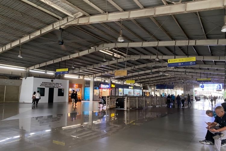 transportasi umum ke Blok M, Mau Kulineran ke Blok M? Ini Cara Termudah ke Sana Naik KRL, MRT, TransJakarta