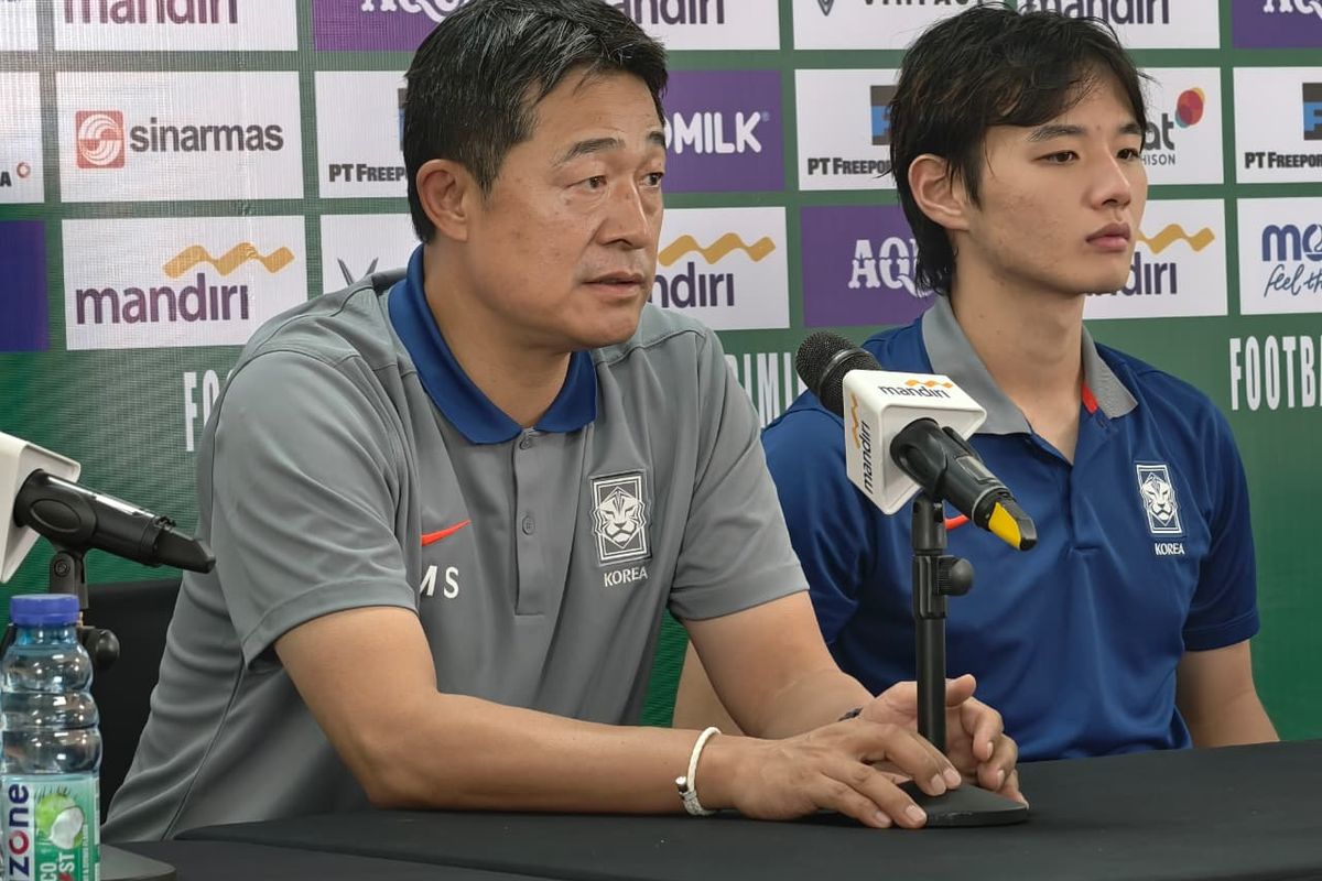 Timnas U23 Indonesia, timnas U23 Indonesia vs Korea Selatan, Gerald Vanenburg, kualifikasi piala asia u23 2026, Pandangan Pelatih Timnas Korsel Soal Timnas U23 dan Pentingnya Menit Bermain