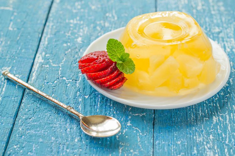 cara membuat agar-agar, cara membuat agar-agar biasa, cara membuat agar-agar nutrijel, agar-agar tidak berair, Cara Bikin Agar-agar Tidak Menggumpal dan Berair, Awet 3 Hari di Kulkas, 1. Gunakan Gelas Takar, 2. Pakai Santan atau Susu Suhu Ruang, 3. Campur Bahan Sebelum Dimasak, 4. Masak dengan Api Sedang, 5. Tuang ke Cetakan Sekali Saja, 6. Simpan di Wadah Tertutup, 7. Buat Lapisan dengan Benar