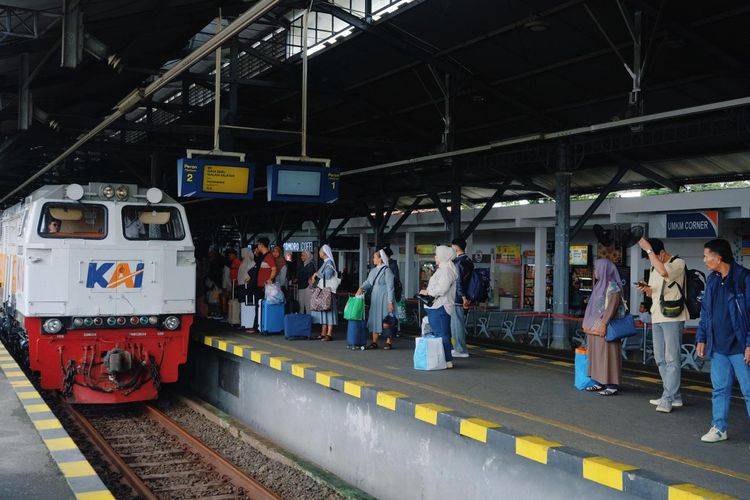 Bandung, Daop 2 Bandung, Lebaran 2026, KAI Daop 2 Bandung Siapkan Diskon Tiket 30 Persen: Jadwal, Cara Beli, dan Daftar Keretanya