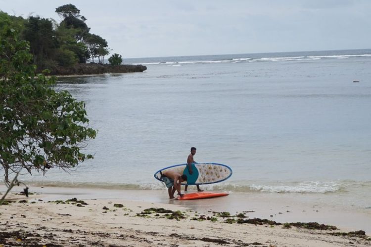 Pantai Plengkung, Banyuwangi, Jawa Timur, area terpencil pantai plengkung, Area Terpencil Pantai Plengkung, Tempat Surfing Kelas Dunia di Banyuwangi