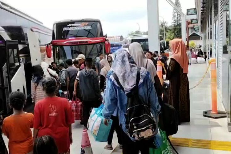 Korlantas Polri, arus mudik, Arus balik, Arus Mudik dan Balik Lebaran 2026 Diklaim Paling Tinggi Sepanjang Masa