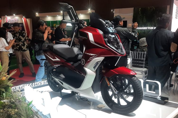 Motor, motor listrik, Alva, Polytron, Alva One XP, Polytron Fox 350, Motor Listrik, motor, ALVA, Perbandingan Polytron Fox 350 dan Alva One XP: Mana yang Lebih Unggul?