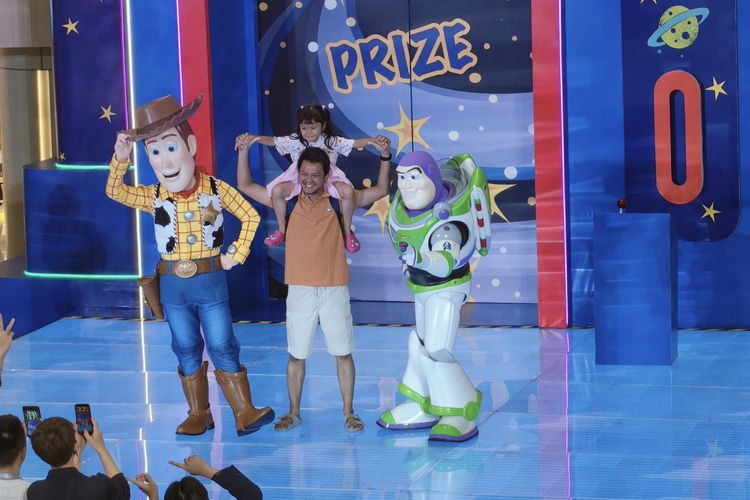 Disney Pixar, Toy Story, Surabaya, Bernostalgia saat Libur Akhir Tahun, Toy Story Sapa Warga Surabaya