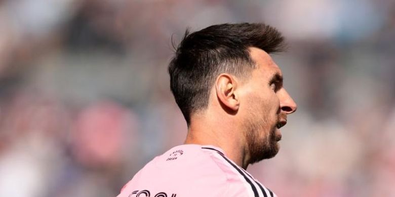 Lionel Messi, Argentina, Lionel Scaloni, Inter Miami, Piala Dunia, Emiliano Martinez, Piala Dunia 2026: Lionel Scaloni Akui Lionel Messi Tidak Akan Fit 100 Persen