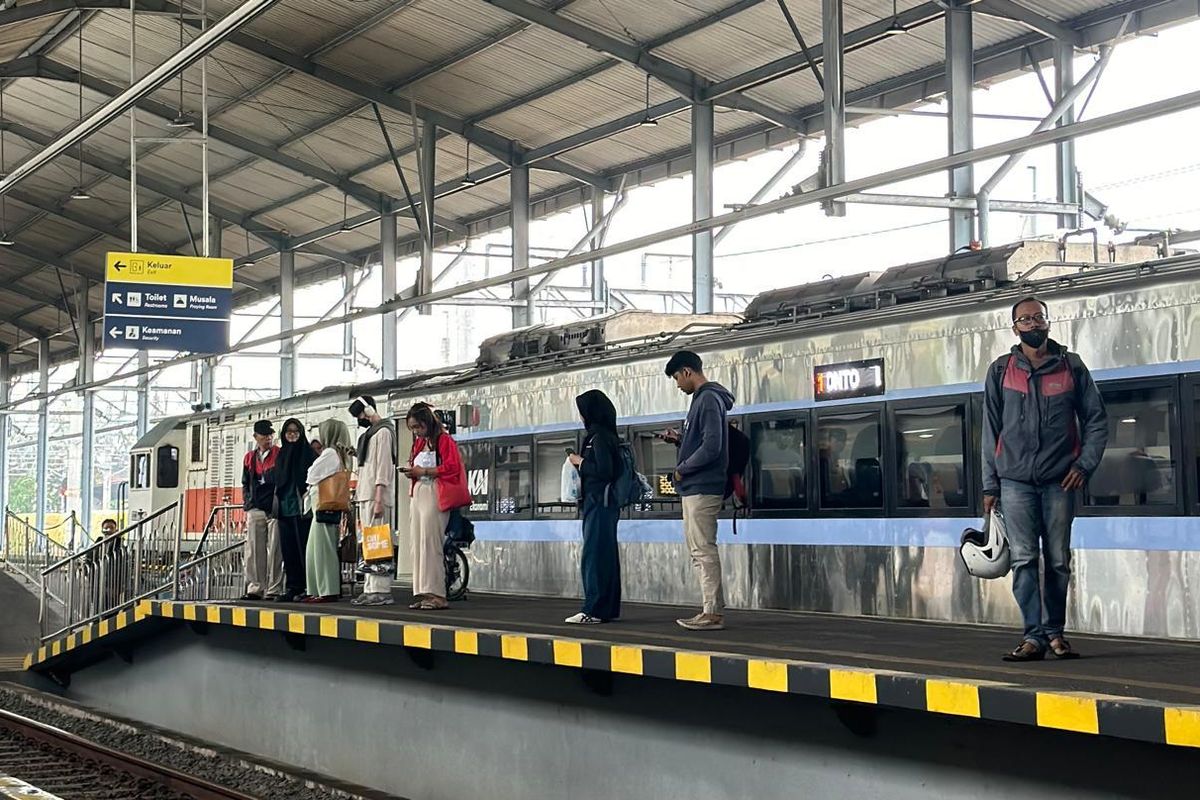 Diskon, PT KAI, diskon, Tiket kereta api, Nataru 2025, 21 November, Tiket Kereta Api Nataru 2025 Diskon 30 Persen, Pembelian Dibuka dari 21 November