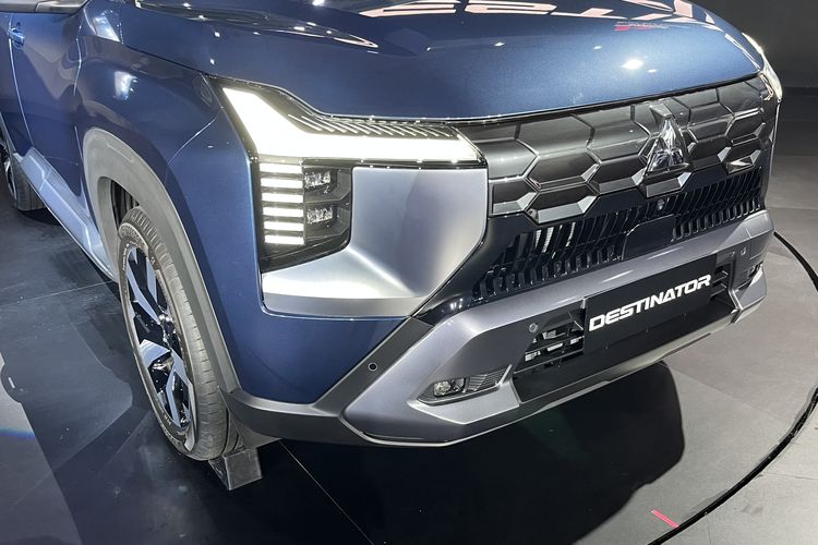 Mitsubishi Destinator, SUV 7-penumpang, Peluncuran di Jakarta, mesin 1.5L turbo, Mitsubishi Destinator, SUV Baru dengan Mesin 1.5L Turbo di Jakarta