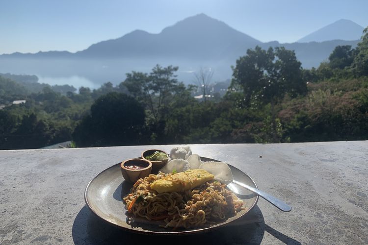 desa oculus kintamani, fasilitas desa oculus bali, tarif menginap di desa oculus bali, hotel bagus di kintamani, hotel di kintamani view gunung batur, Indahnya Pemandangan Gunung Batur, Langsung Terlihat dari Kamar Hotel