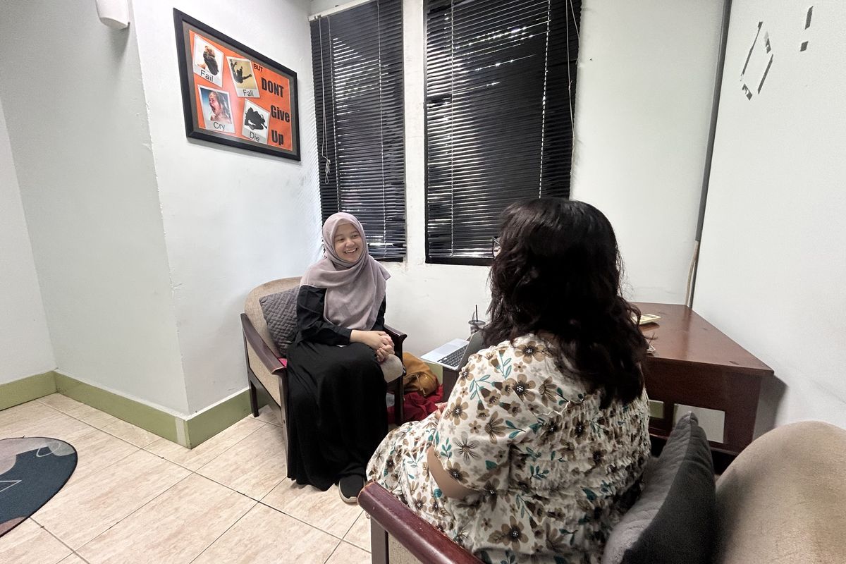 pengalaman konsultasi psikolog, Pengalaman Berkonsultasi dengan Psikolog untuk Memulihkan Diri , Memasuki ruang konsultasi yang tenang, Ruang aman untuk bercerita, Menemukan akar masalah secara bertahap, Diarahkan untuk konsultasi lanjutan 