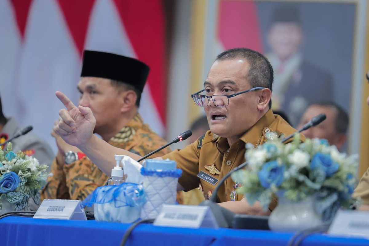 Jawa Tengah, Ahmad Luthfi, Baru 4 Hari Ahmad Luthfi Minta Kepala Daerah Jaga Integritas, Bupati Cilacap Kena OTT KPK