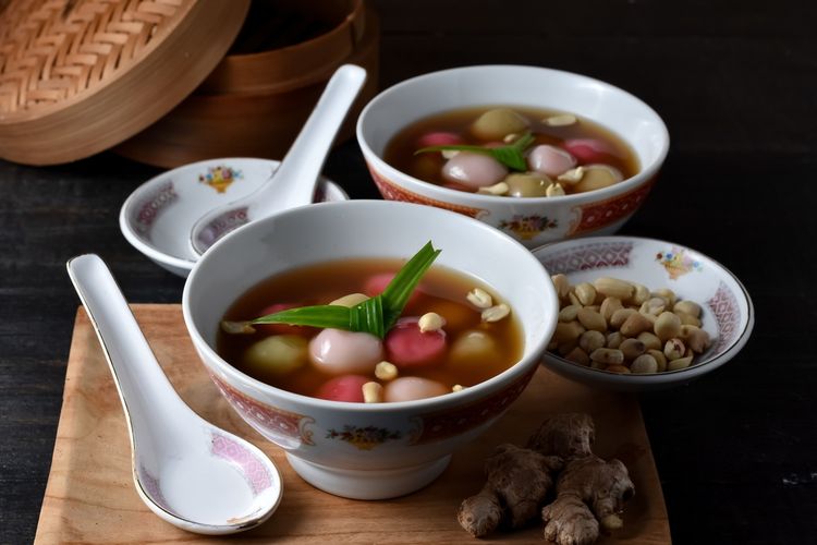 Gibran Rakabuming Raka, Resep Wedang Ronde, Resep Bakso Solo, resep wedang ronde, makanan khas yogyakarta, resep bakso solo, jajanan malam musim hujan, Gibran Borong Makanan hingga Ratusan Porsi di Alkid Yogyakarta, Ini Resep Menunya, Resep Wedang Ronde Hangat, Cara Membuat Wedang Ronde, Resep Bakso Solo, Cara Membuat Bakso Solo