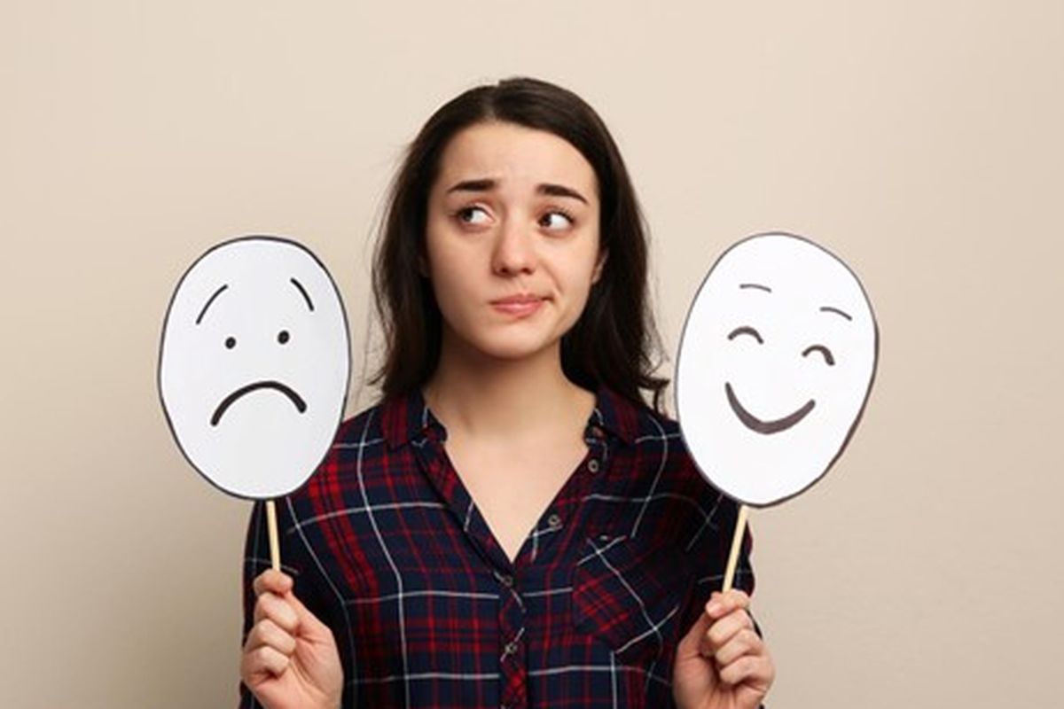 Kenali Tanda Seseorang Menjadi People Pleaser dan Cara Mengurangi Kebiasaan Ini, Ciri-ciri People Pleaser, Mengapa Seseorang Menjadi People Pleaser?, Tidak Selalu Buruk, Ini yang Membedakan, Cara Mengurangi Kebiasaan People Pleasing, Pentingnya Menentukan Batasan