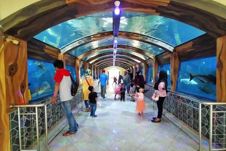 Purbalingga, 5 Wisata Edukasi Anak di Purbalingga: Akuarium Raksasa hingga Goa Lava, 1. Purbasari Pancuran Mas, 2. Owabong, 3. Sanggaluri Park, 4. Golaga, 5. Museum Soegarda