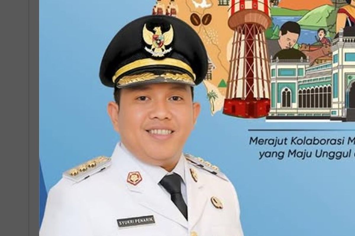 Wali Kota Sibolga, wali kota sibolga hilang, wali kota sibolga tak bisa dihubungi, wali kota sibolga Akhmad Syukri, Wali Kota Sibolga hilang kontak, Kondisi Terkini Wali Kota Sibolga Usai Hilang Kontak 3 Hari di Tengah Banjir-Longsor, Jalan Kaki Empat Hari Keluar dari Jalur Longsor, Rencana Peninjauan ke Lokasi Bencana, Putus Komunikasi Jadi Pemicu Hilang Kontak, Bantuan Masih Terkendala Akses Jalan
